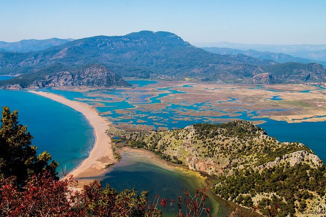 Bodrum Turtle Beach Tour With Mud Baths & King Tombs - The 6:30 a.m. start and drive from Bodrum