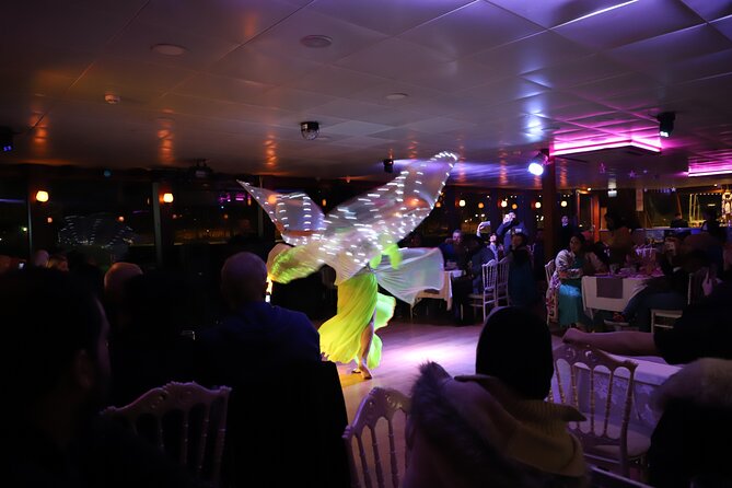 Bosphorus Dinner Cruise Tour with Private Table - Drinks, tea, and what unlimited means