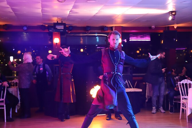 Bosphorus Dinner Cruise Tour with Private Table - How to make the most of the three hours