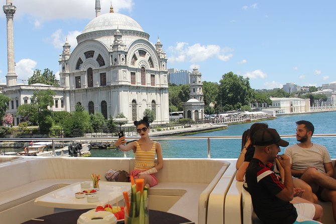 Bosphorus Luxury Lunch Cruise & Black Sea Swimming Experience - The return past Galata and the Maiden’s Tower
