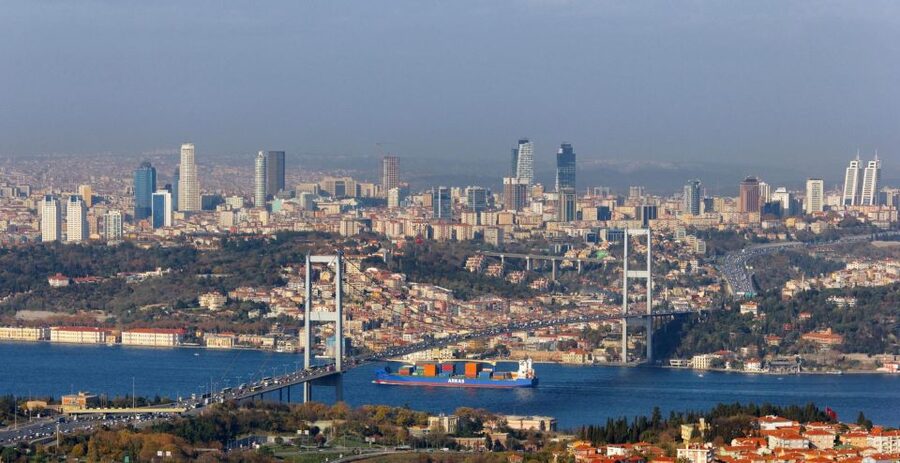Bosphorus Tour With Lunch - Should you book the Bosphorus Tour With Lunch?