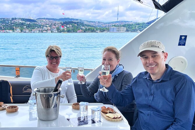 Bosphorus Yacht Cruise with Stopover on the Asian Side - (Morning or Afternoon) - Asian shore landmarks on the return route