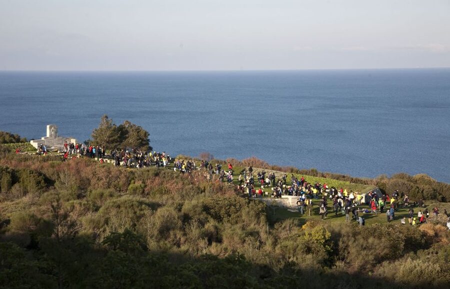 Canakkale: 6-Hour Gallipoli Tour with Lunch - Second Ridge, Johnston’s Jolly, and the trench lines