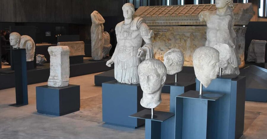 Canakkale: Full-Day Ancient Troy and Museum of Troy Tour - Reading Troy through nine settlement layers