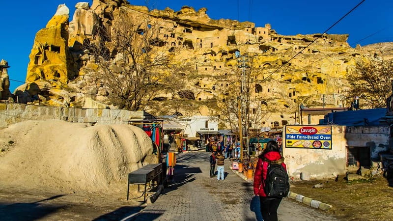 Cappadocia: Best of Red and Green Small Group Guided Tour - The guides and the pace of the day