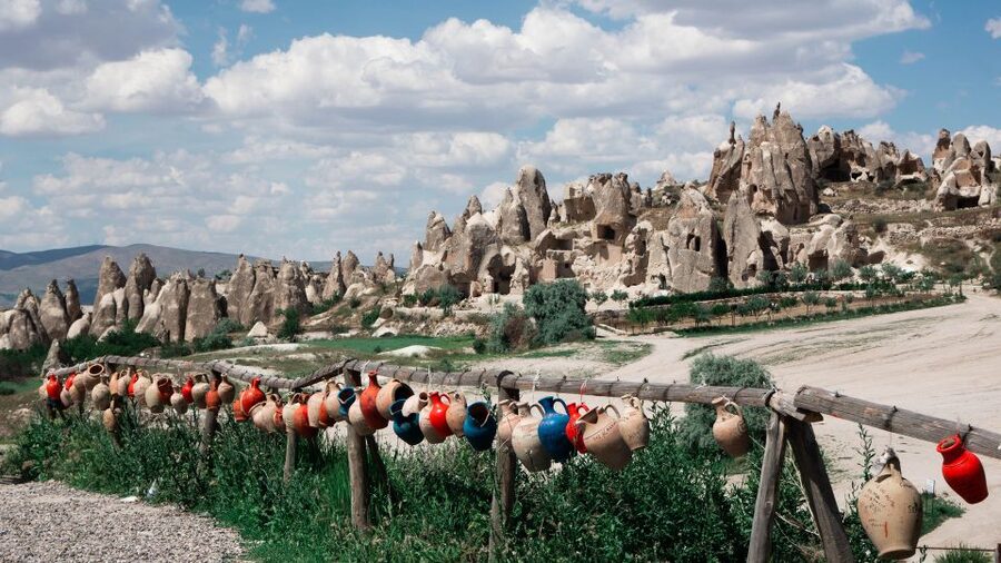 Cappadocia: Best of Red and Green Small Group Guided Tour - Pigeon Valley and Uçhisar’s birdhouses