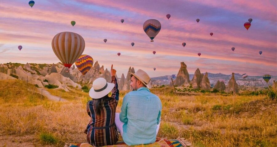 Cappadocia: Blue Tour with Entry Fees and Lunch - Çavuşin Cave Village and its rock castle