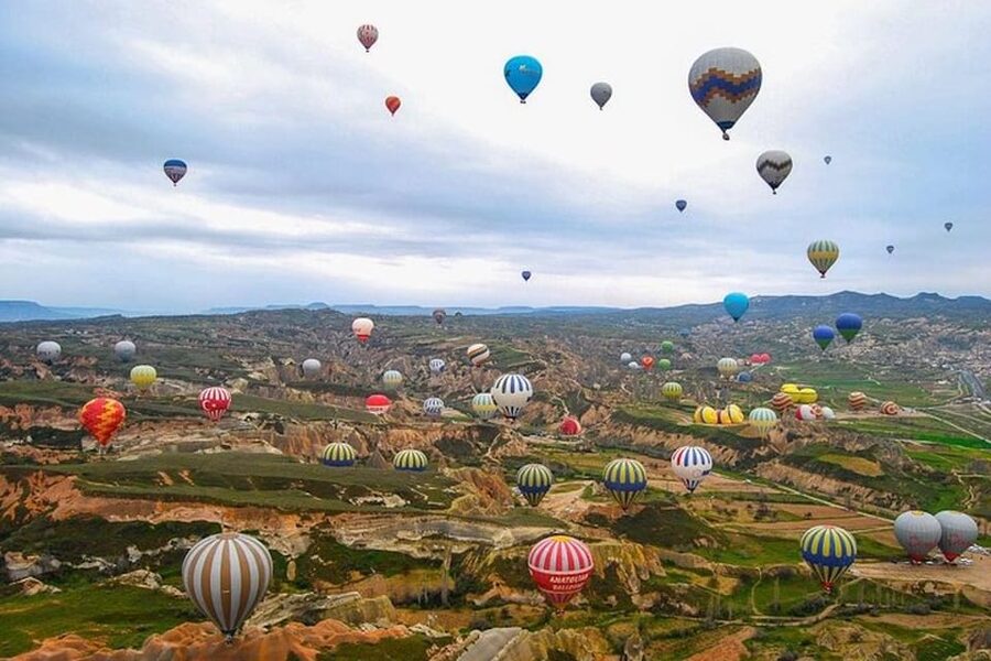 Cappadocia: Göreme Sunrise Hot Air Balloon Ride w/ Breakfast - Why Cappadocia works so well from a balloon