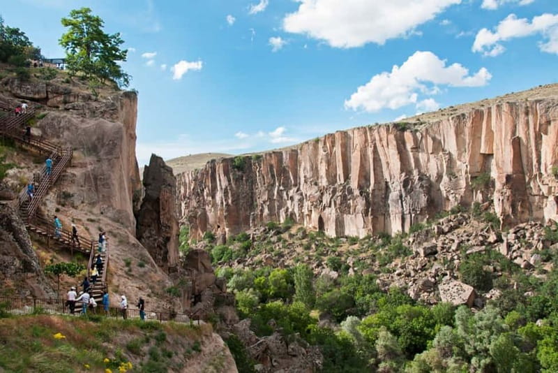 Cappadocia: Guided Green Tour with Lunch and Tickets - Guides, vehicles, and the pace of the day