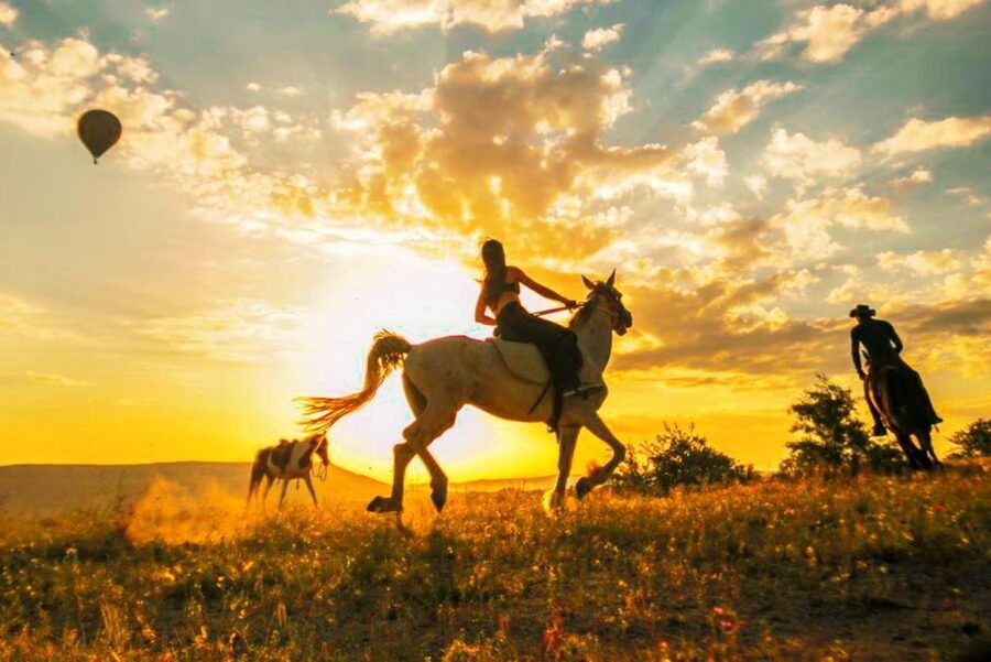 Cappadocia: Horse Riding Tour Sunset or Day Time with Pickup - Who should book this Cappadocia ride?