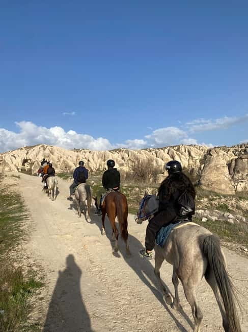 Cappadocia: Horse Riding Tour with Sunrise or Sunset Options - What to wear and bring