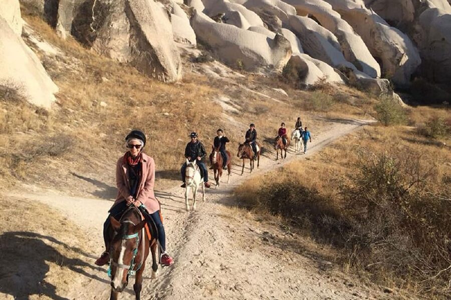 Cappadocia: Horse Safari with Hotel Transfer - Getting comfortable with the horses