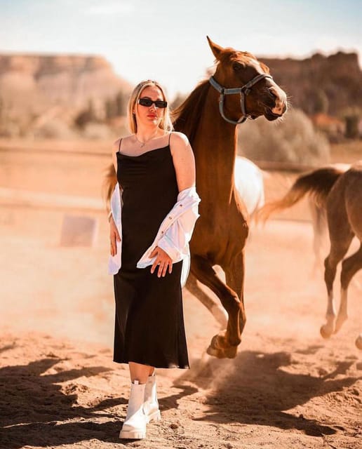 Cappadocia: Horseback Tour with Sunrise and Sunset Options - Meeting your horse and getting ready