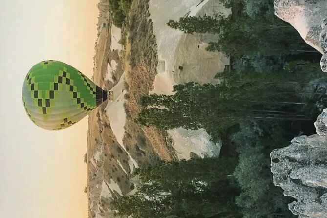 Cappadocia : Hot Air Balloon Flight Basket Size 15-18 Person |Çat - The weather and communication question