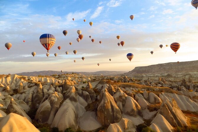 Cappadocia Hot Air Balloon Flight over Goreme - A 5:00 a.m. pickup and the preflight wait