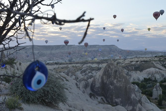Cappadocia Hot Air Balloon Ride with Breakfast and Champagne - The pilot, safety, and the landing