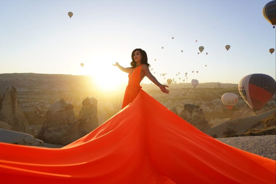 Cappadocia: Private Outdoor Photoshoot at Sunrise w/Transfer - Why a Cappadocia photoshoot works so well at sunrise