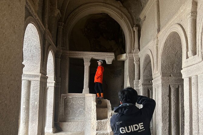 Cappadocia Red Tour – Top Highlights with Guide & Undergroundcity - Two hours among the cave homes of Zelve