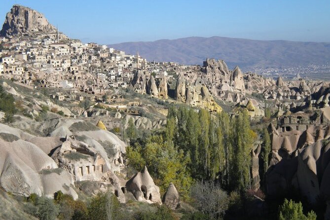 Cappadocia South Tour (Pro Guide, Tickets, Lunch, Transfer incl) - What the guide adds to the day