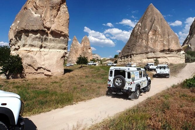 Cappadocia: Sunrise and Sunset Jeep Safari - Lunch in a compact tour