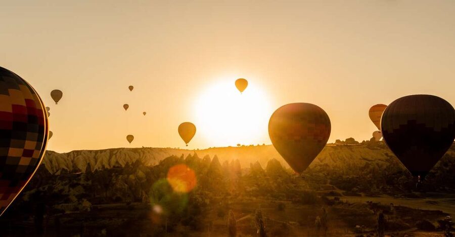 Cappadocia: Sunrise Hot Air Balloon Flight with Transfers - Watching the balloon take shape in Göreme