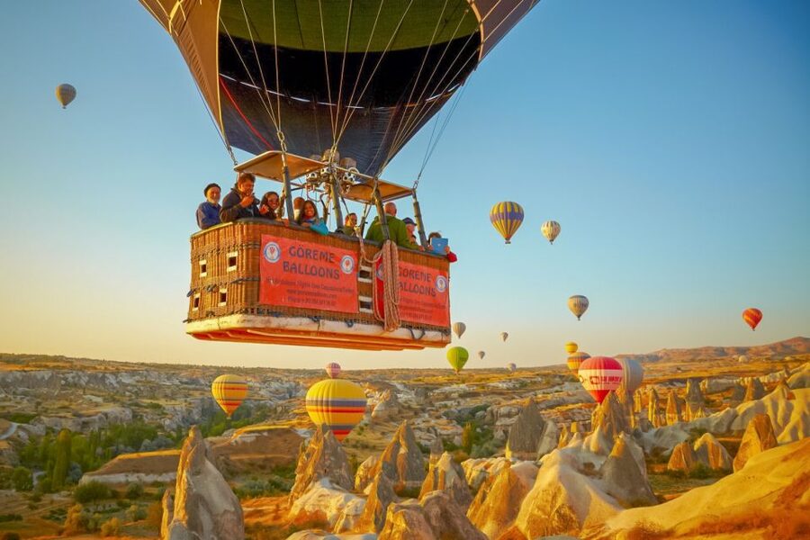 Cappadocia: Sunrise Hot Air Balloon, Göreme & Fairy Chimneys - Who will enjoy this most