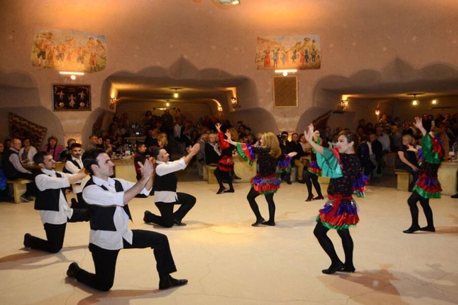 Cappadocia: Traditional Turkish Performance Night with Drink - How long should you expect to stay?