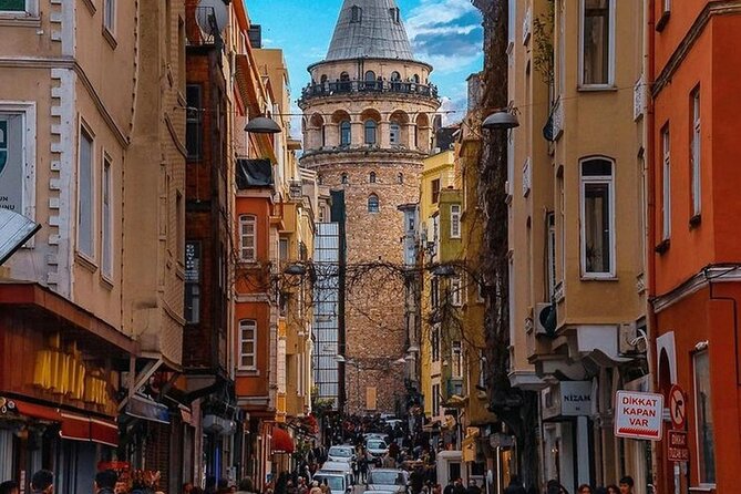 Circle Istanbul (Extraordinary Istanbul) - What the Bosphorus ride does, and does not, provide