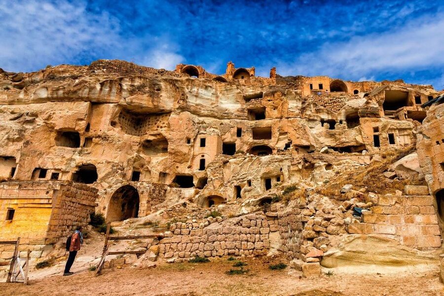 City of Side: 2-Day Cappadocia, Cave Hotel, & Balloon Tour - Day two: Three Beauties and Cavusin