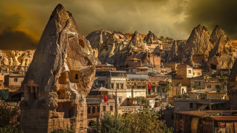 City of Side: 2-Day Cappadocia, Cave Hotel, & Balloon Tour - Guides can make or break a packed schedule