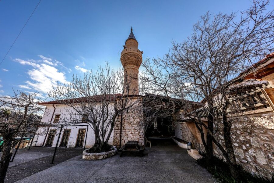 City of Side: Altinbesik Cave and Ormana Tour with Boat Ride - Key points at a glance