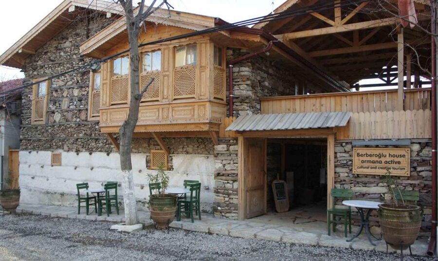City of Side: Altinbesik Cave and Ormana Tour with Boat Ride - From Side into the Taurus Mountains