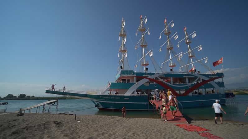 City of Side: Boat Tour on the Manavgat River w/ Bazaar Trip - Three floors, plenty of facilities, and a party mood