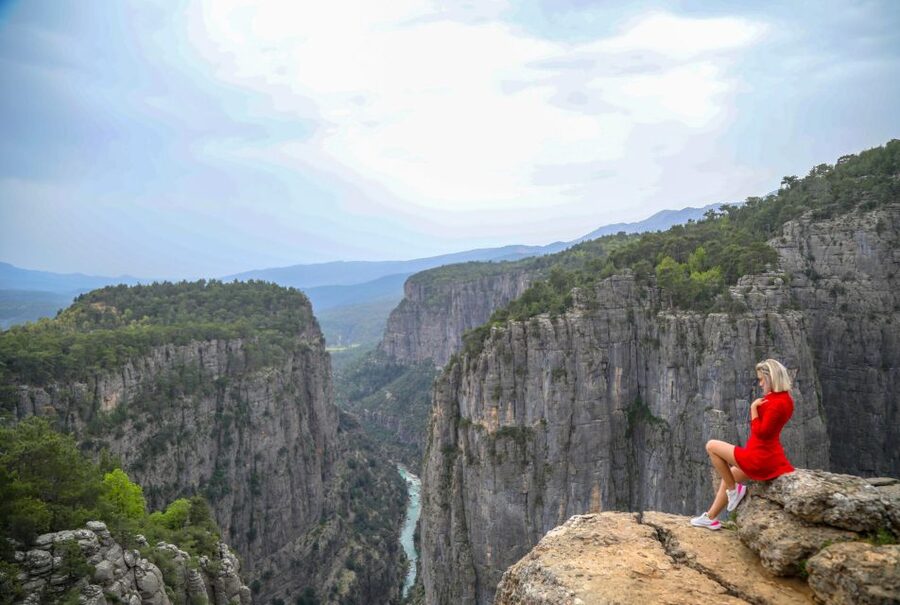City of Side: Eagle Canyon w/ Optional Selge or Rafting Tour - Walking the cliffs at Eagle Canyon
