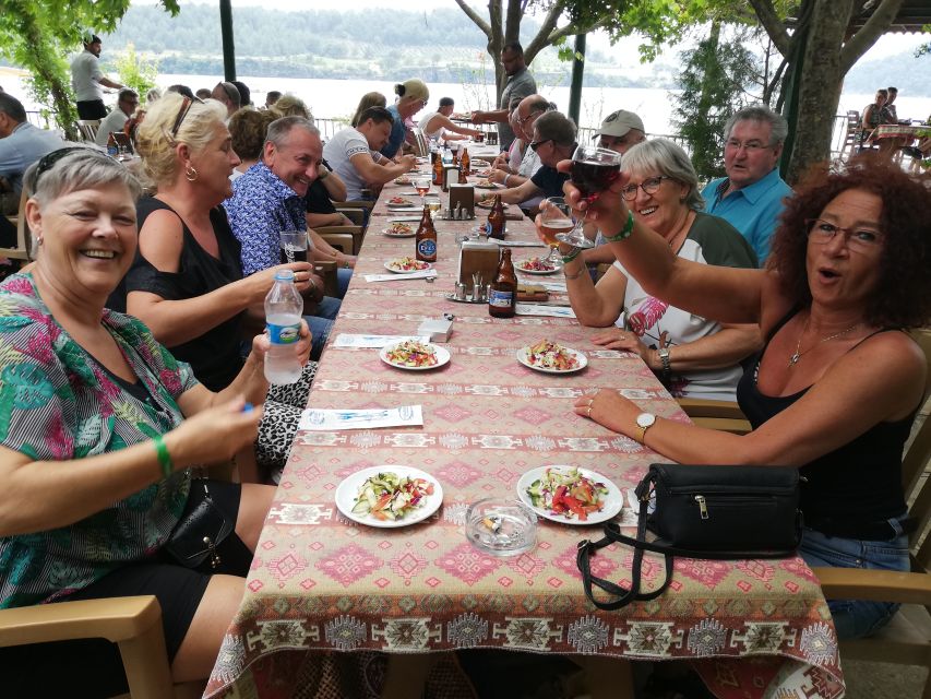 City of Side: Green Canyon Boat Tour with Lunch and Drinks - A filling Turkish-style lunch near the lake