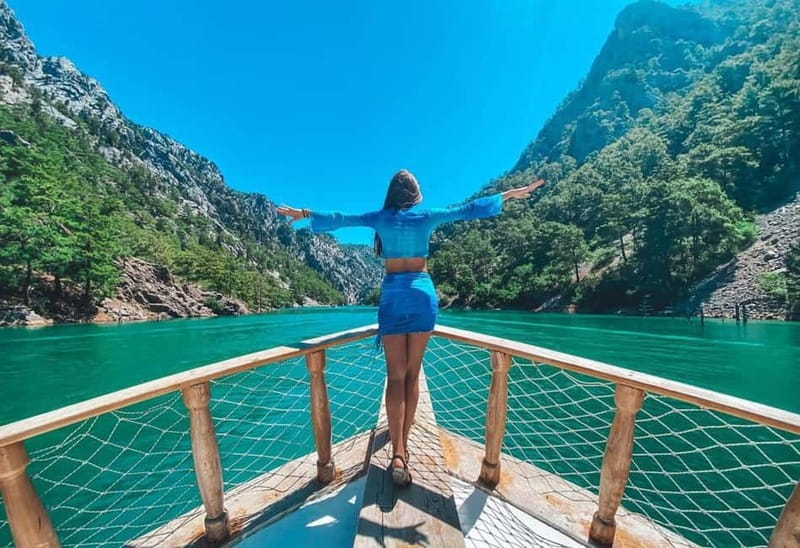 City of Side: Green Canyon Boat Trip w/Unlimited Soft Drinks - Cruising 14 kilometers through Green Canyon