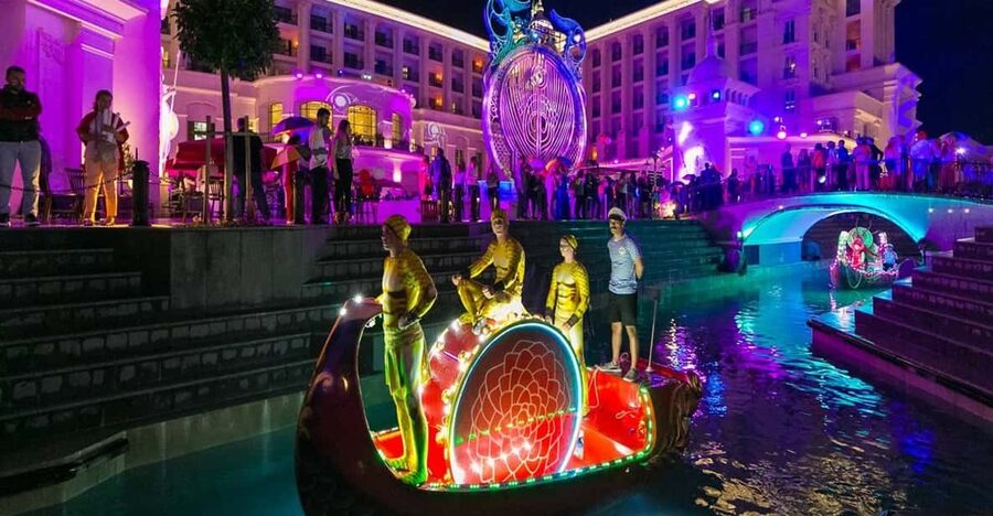 City of Side: Land of Legends Transfer & Boat Parade Show - Making the most of the four-hour visit