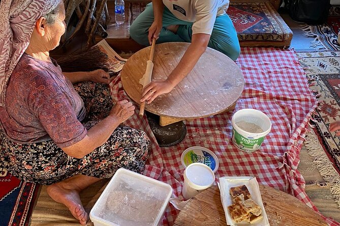 Cooking Class in Authentic Etrim Village - The language question in the kitchen