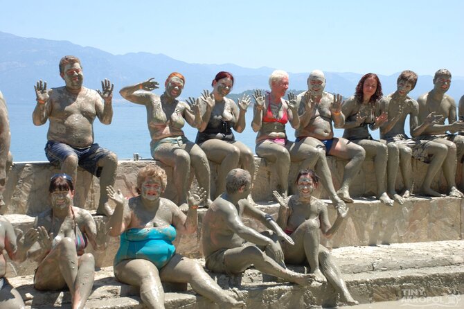 Dalyan Day Trip with Mud Bath and Turtle Beach From Fethiye - A gentle cruise along the Dalyan River