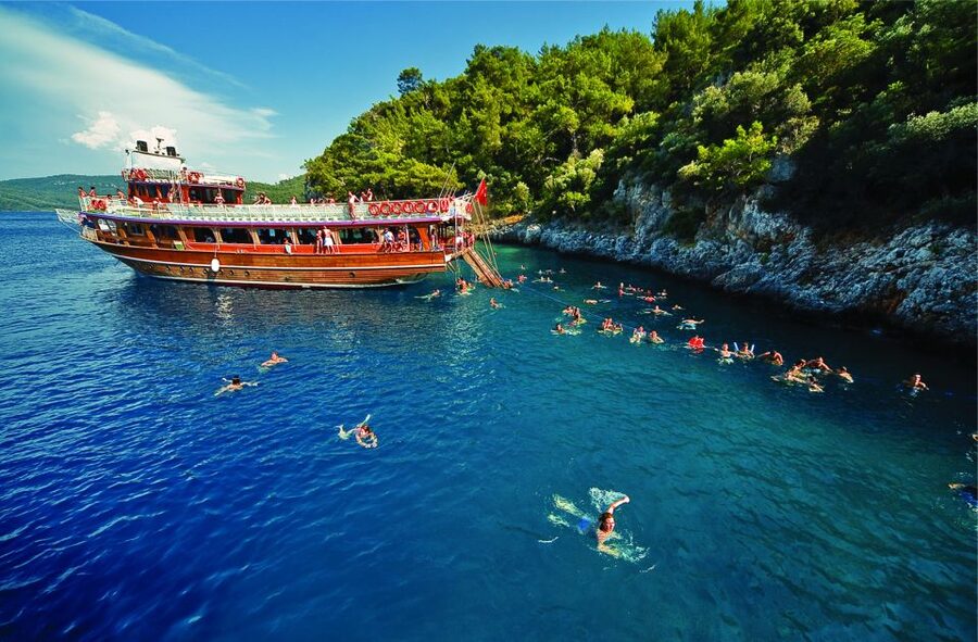 Didim/Altinkum: Lazy Day Boat Trip w/BBQ Lunch - Should you book the Didim lazy boat trip?