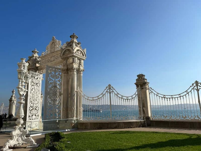 Dolmabahce Palace & Harem Fast-Track Entry with Audio Guide - What the Audio Guide Adds