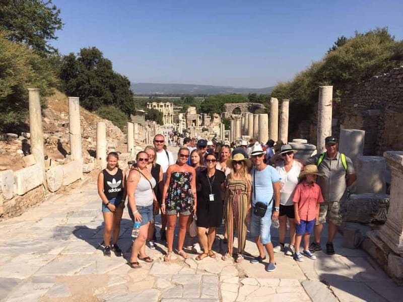 Ephesus: Mary's House Private & Group Tour with Ticket+Lunch - Group or private tour?