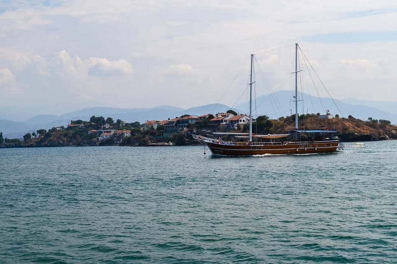 Fethiye: Island Sailing Trip with Lunch and Hotel Pickup - Flat Island and its shallow blue water