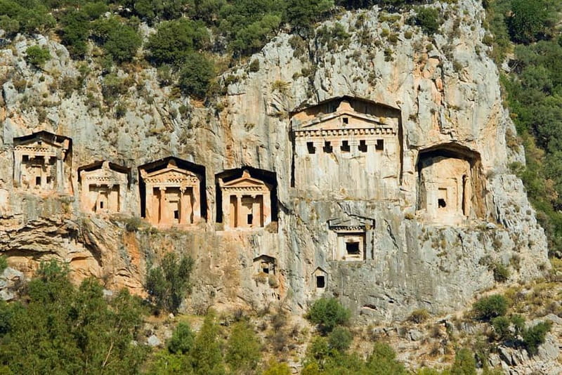 Fethiye: Mud Bath and Turtle Beach Full-Day Tour with Lunch - Getting muddy at the Dalyan baths