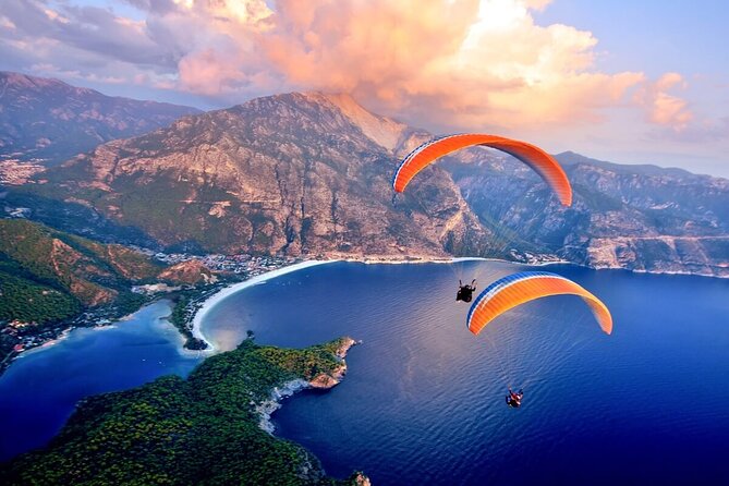 Fethiye Paragliding Experience By Local Expert Pilots - Flying from Babadag above Oludeniz