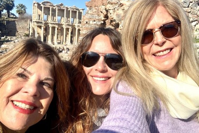 FOR CRUISE GUESTS:BEST SELLER EPHESUS PRIVATE TOUR/On Time Return - Meeting your guide at Ege Ports