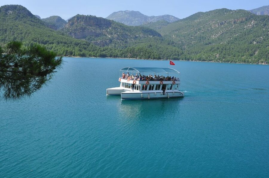 From Alanya: Green Canyon Day Trip with Lunch and Boat Ride - Reaching the Green Canyon boat