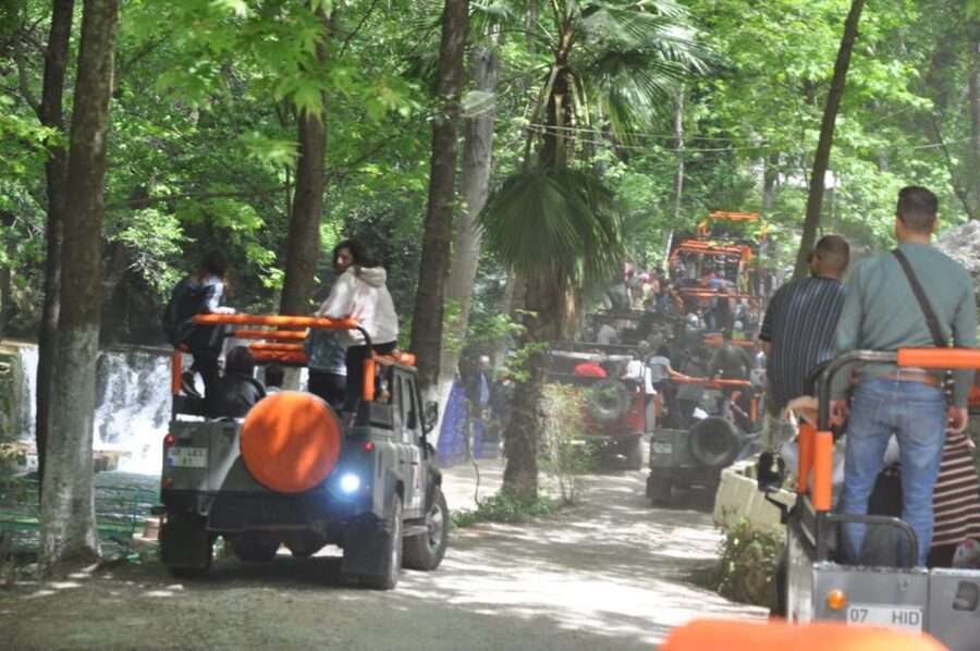 From Alanya: Jeep Safari Tour with Lunch at Dim River - Dim Cave and the choice to explore or pause