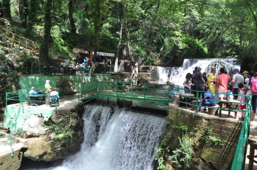 From Alanya: Jeep Safari Tour with Lunch at Dim River - What lunch is like at Dim River