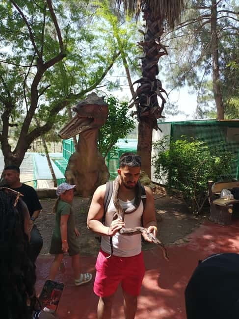 From Alanya: Lion Safari & Green Canyon Splash Feast w/Lunch - One hour on the lake, then lunch